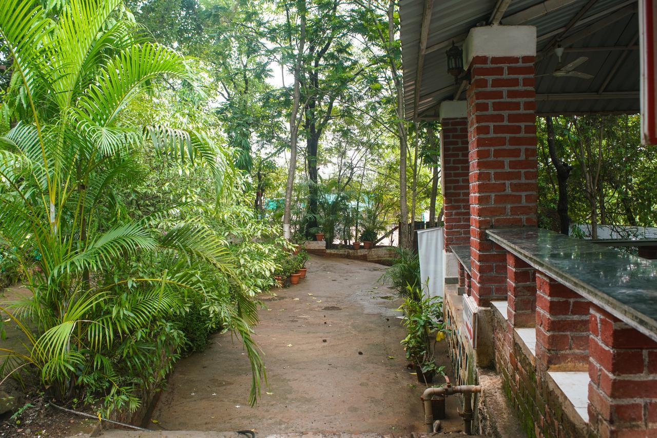 Sterling Nature Trails Dabhosa , Jawahar Birjpara Екстериор снимка